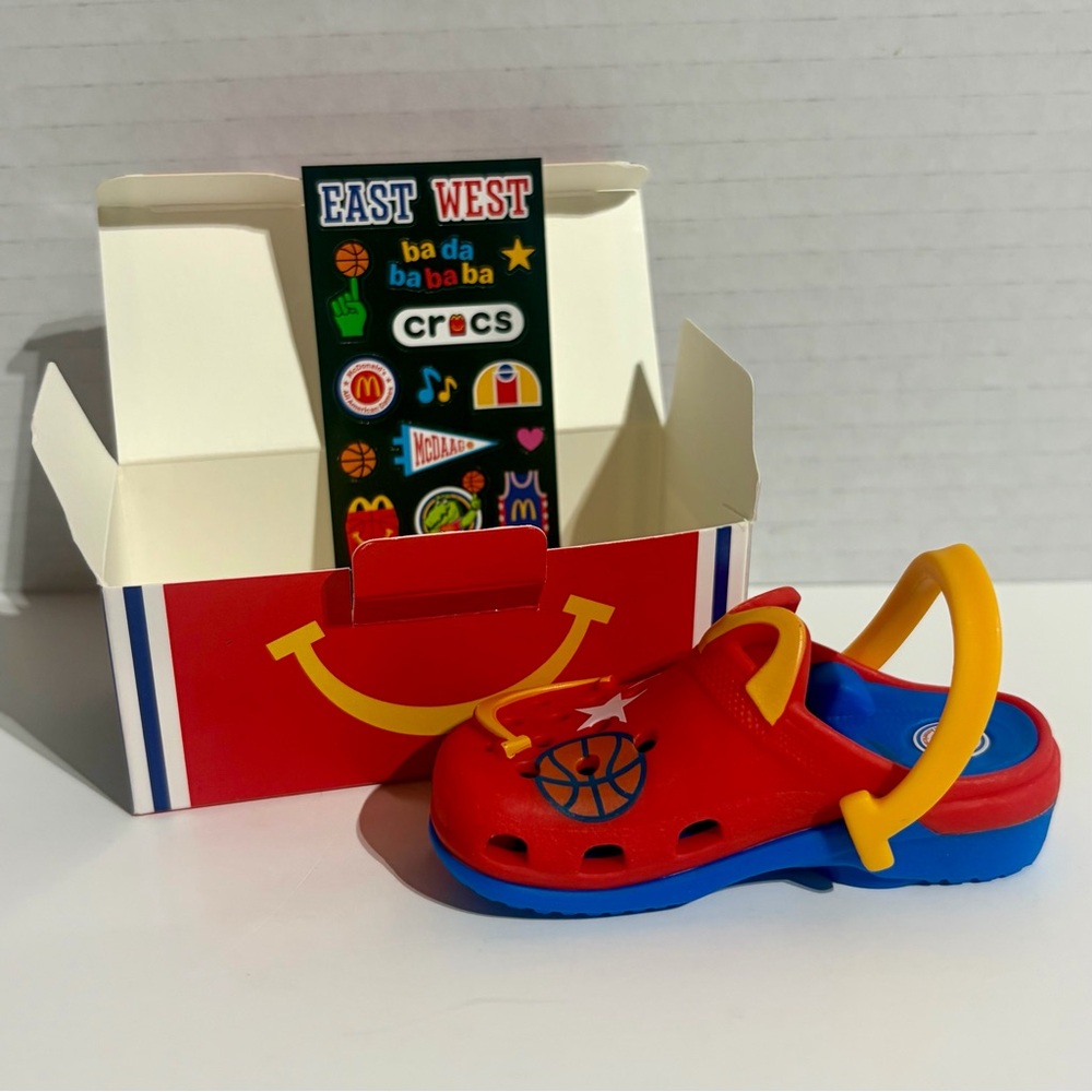 McDonald's Crocs All American Basketball Happy Meal Toy 4 Red Blue NEW IN BOX